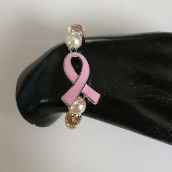 🆕Breast Cancer Bracelet Pearls & Pink Facet Cut Acrylic Beads with Rhinestones - Picture 7 of 12